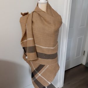 A New Day camel tone pleated soft acrylic blend wrap fringed 82X22 plaid